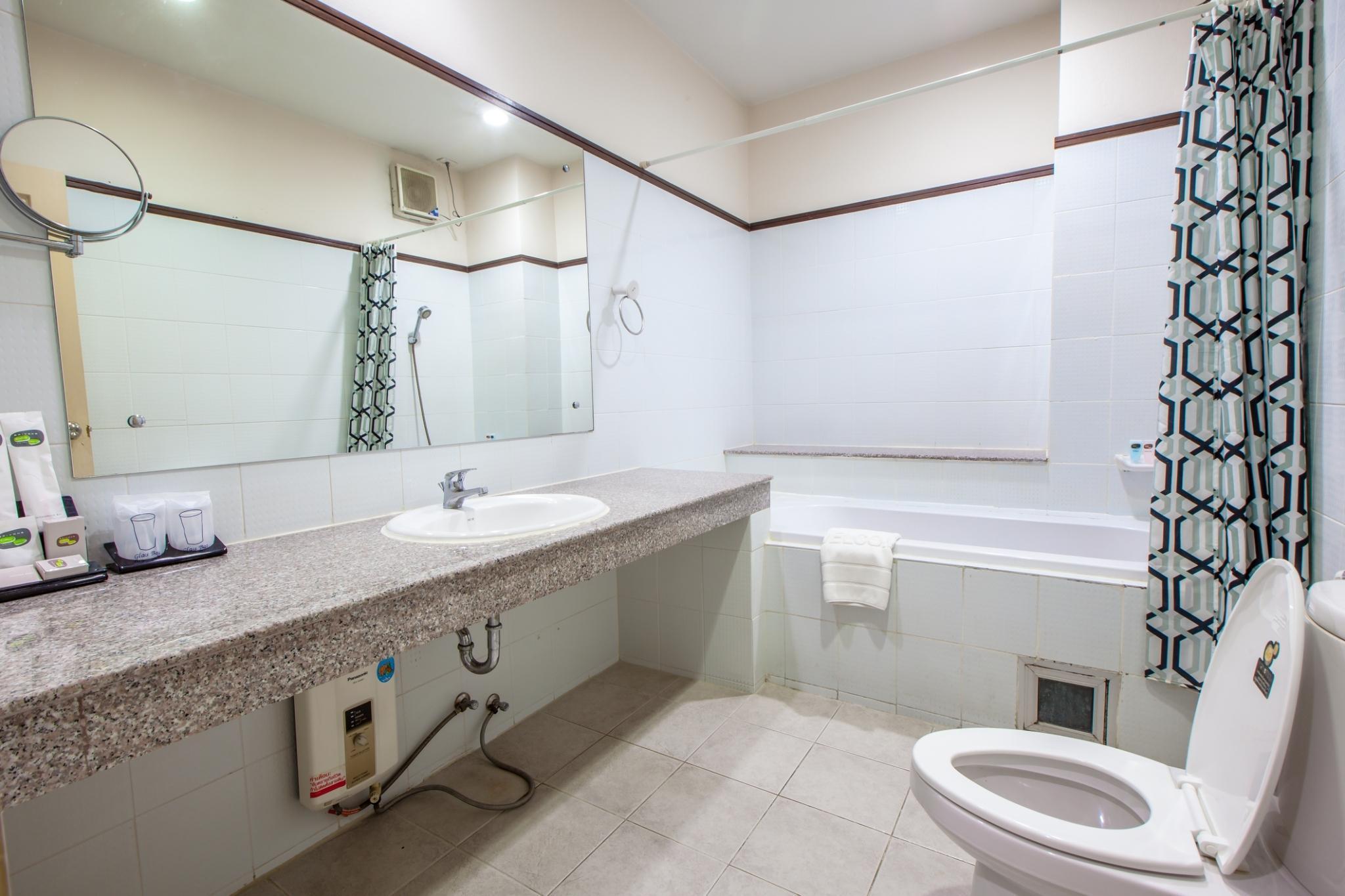 Baiyoke Ciao Hotel Chiang Mai Bagian luar foto