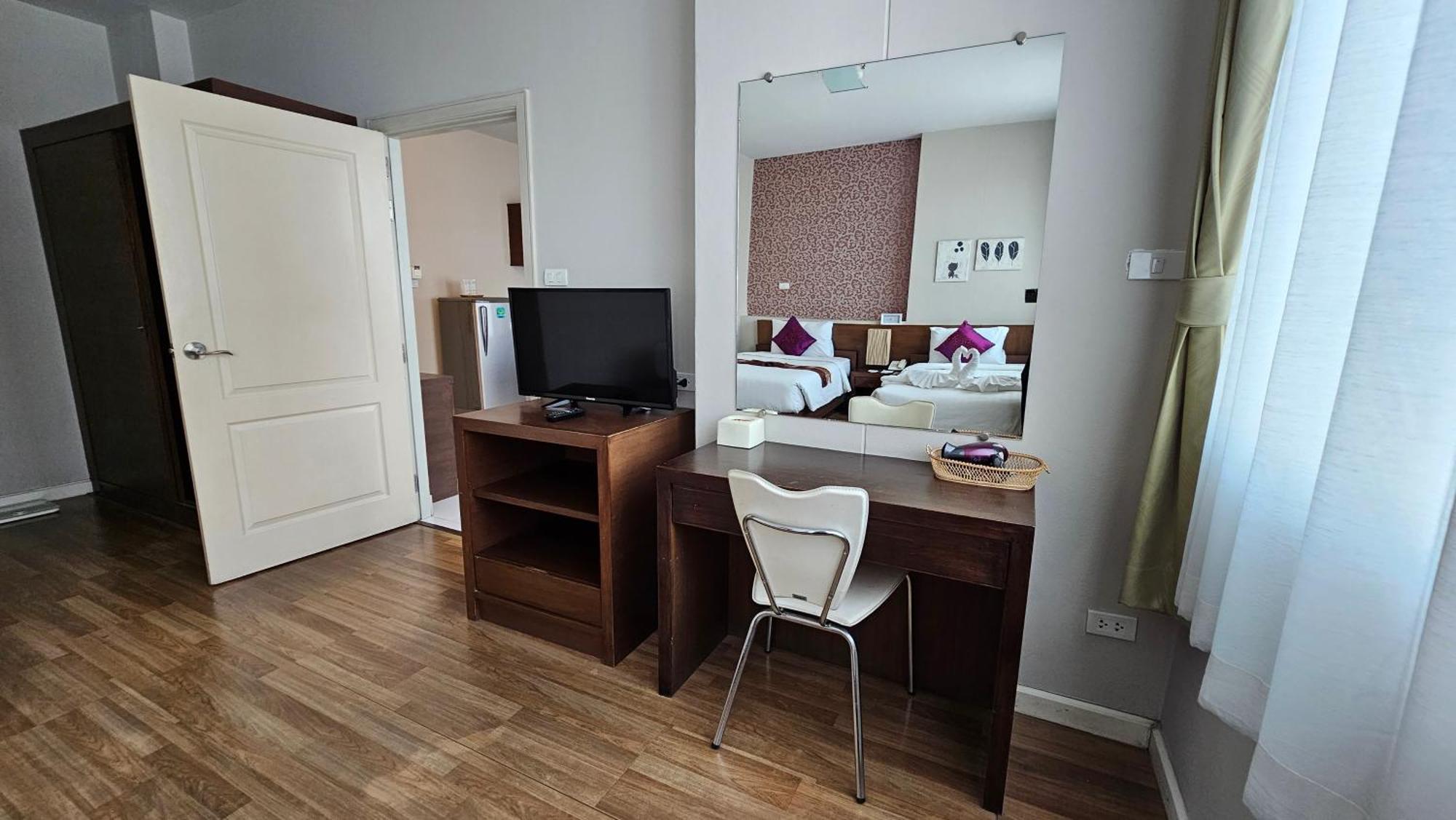Baiyoke Ciao Hotel Chiang Mai Bagian luar foto