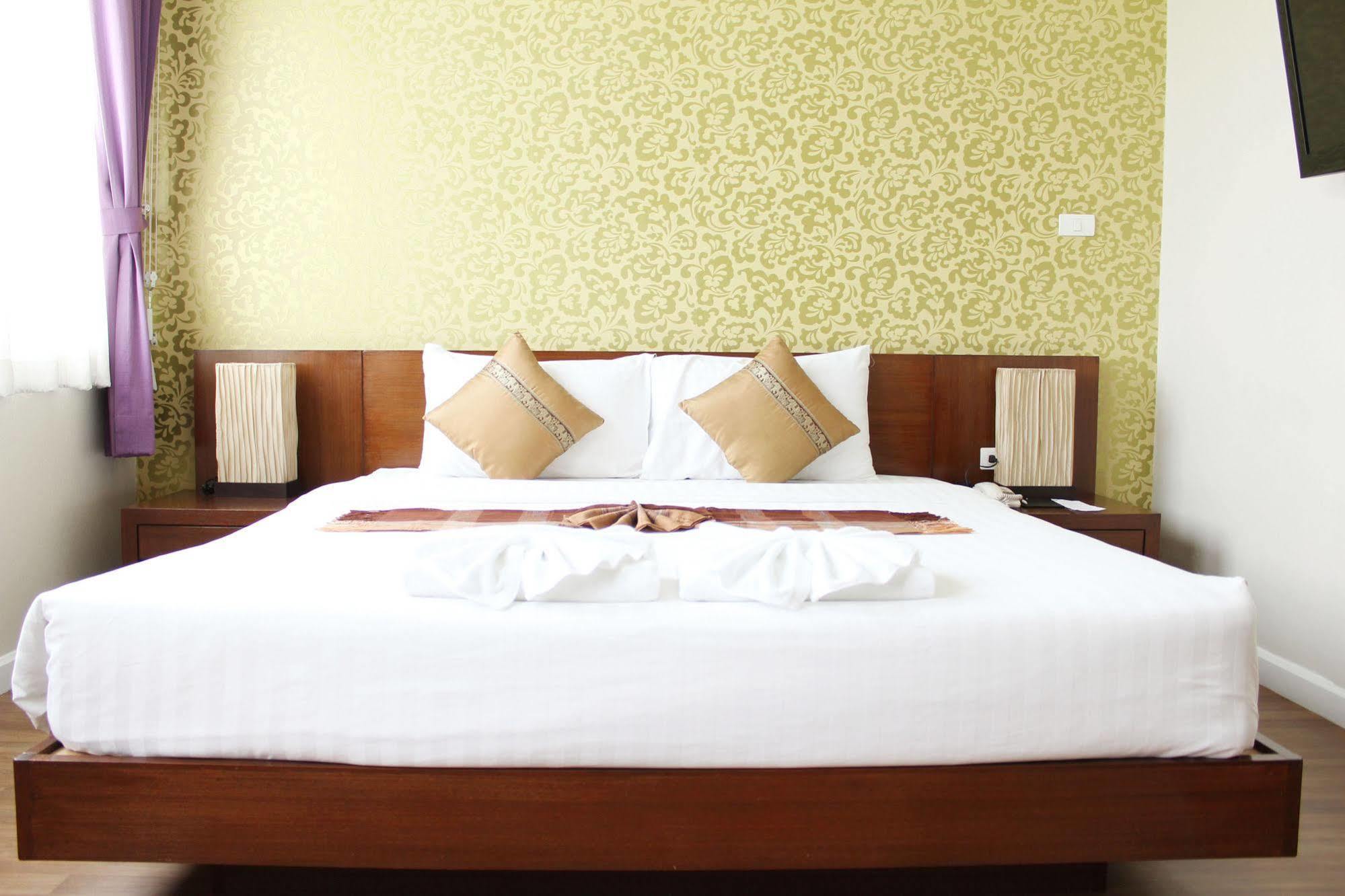 Baiyoke Ciao Hotel Chiang Mai Bagian luar foto