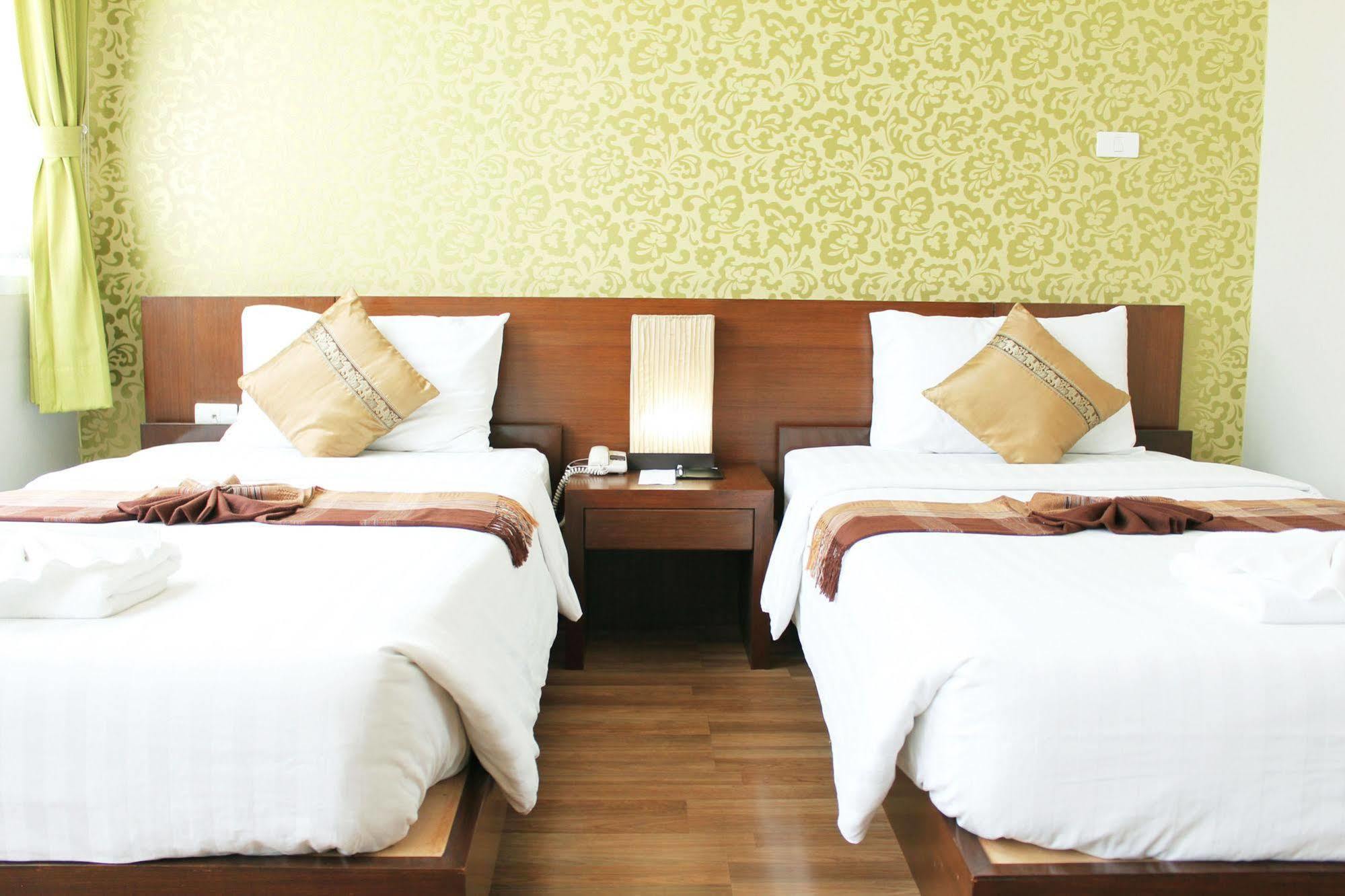 Baiyoke Ciao Hotel Chiang Mai Bagian luar foto