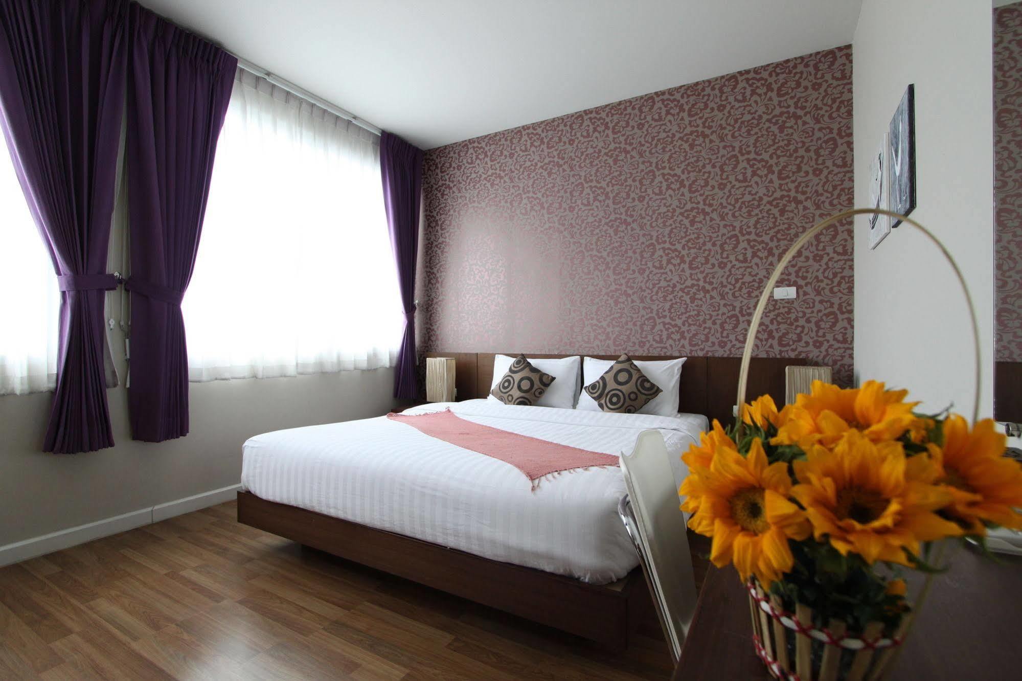 Baiyoke Ciao Hotel Chiang Mai Bagian luar foto