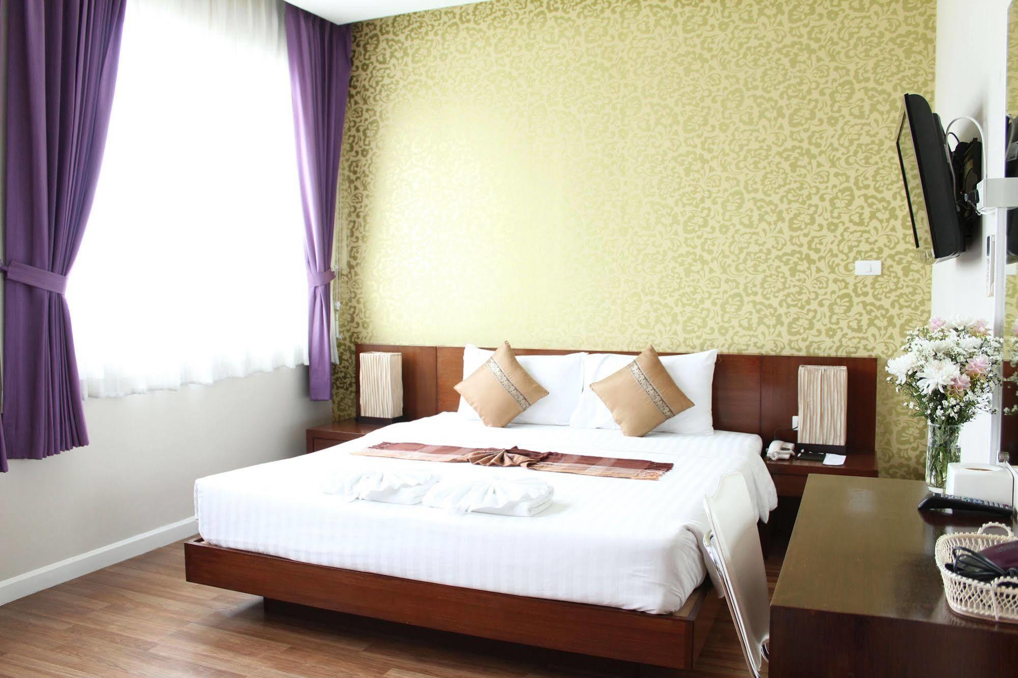 Baiyoke Ciao Hotel Chiang Mai Bagian luar foto